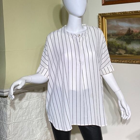 Monk & Loui Pin Stripe Baseball Style Oversized Tunic Top - Picture 1 of 9